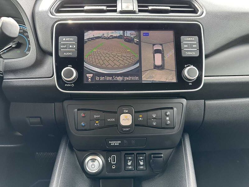 Nissan Leaf ACENTA 40kWh ACENTA/WINTER/CARPLAY