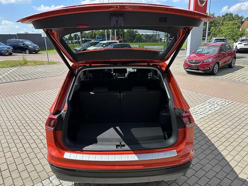 Volkswagen Tiguan Allspace 2.0TDI IQ 4M/STANDHZG/7SITZE/ASSI