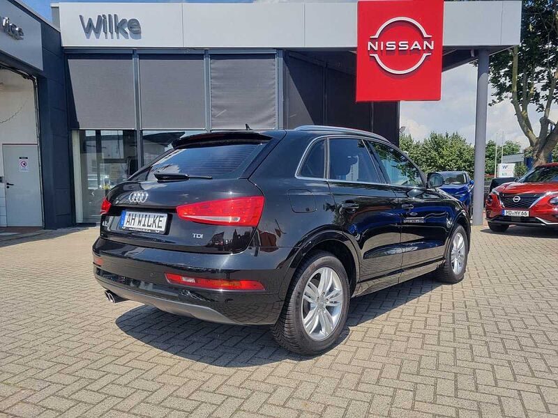 Audi Q3 2.0 TDI sport/ Euro6/ Navi/ HU+AU neu