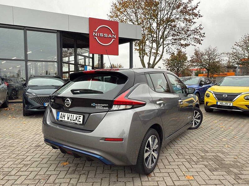 Nissan Leaf Acenta 40kWh Acenta/WINTERPAKET/KAMERA