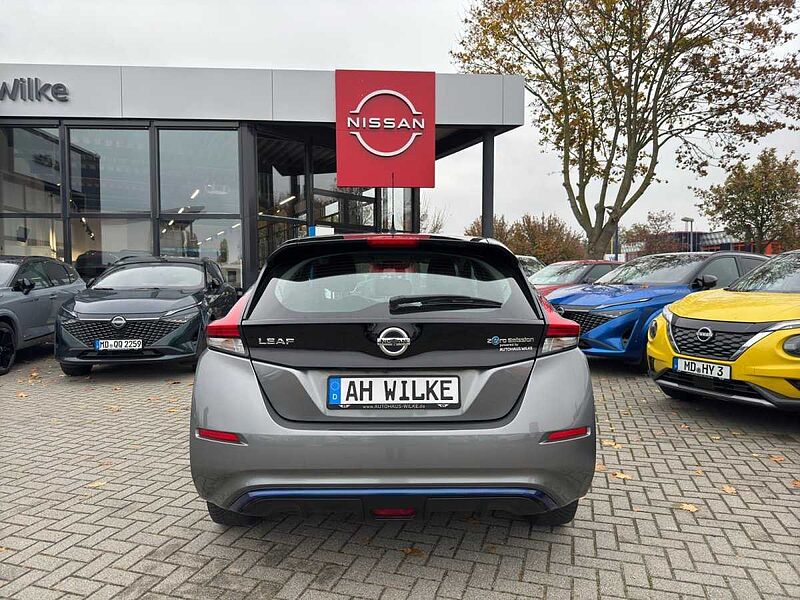 Nissan Leaf Acenta 40kWh Acenta/WINTERPAKET/KAMERA