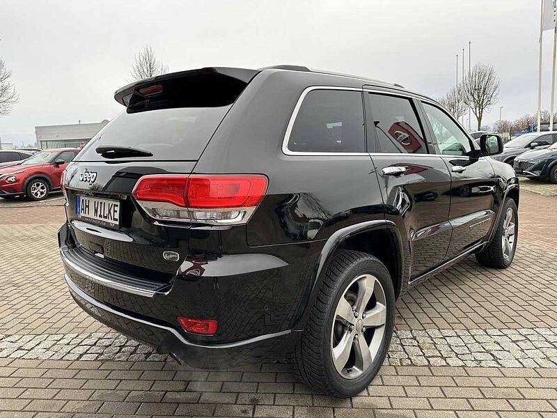 Jeep Grand Cherokee 3,0 CRD/OVERLAND/PANO/KAMERA/SITZLÜFTUNG