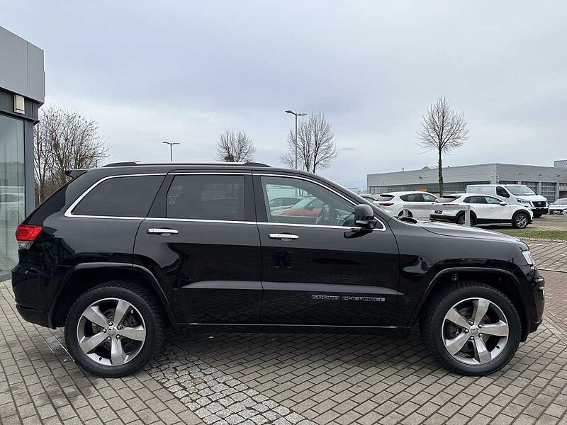 Jeep Grand Cherokee 3,0 CRD/OVERLAND/PANO/KAMERA/SITZLÜFTUNG